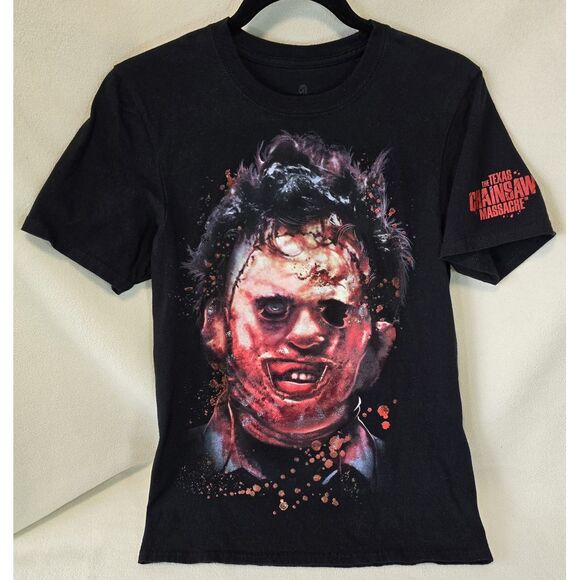 Texas‎ Chainsaw Massacre T-Shirt Sz S Leatherface Universal Studios Halloween 3D - Picture 1 of 7